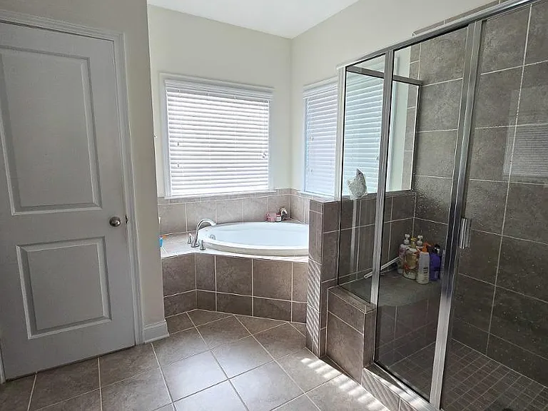 123 Colvin Park Ln — Photo 24