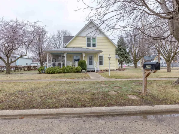 719 Beall St, Sloan, IA 51055