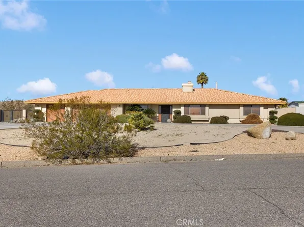 16466 Tude Rd, Apple Valley, CA 92307