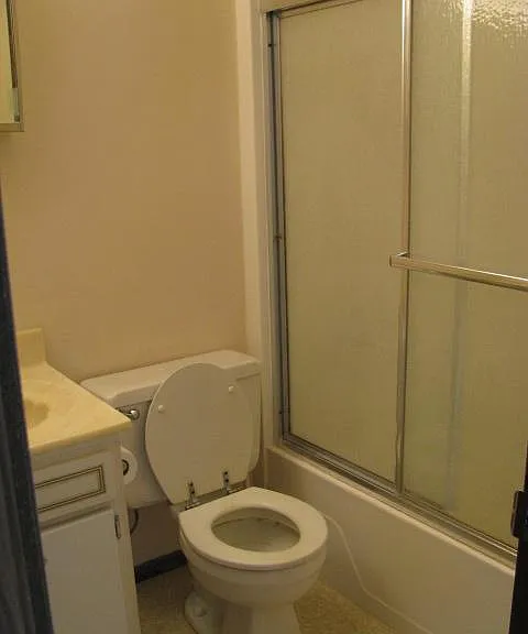 2403 Lynn St #2 — Photo 10