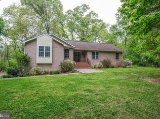 134 Kelcar Dr, Summit Point, WV 25446