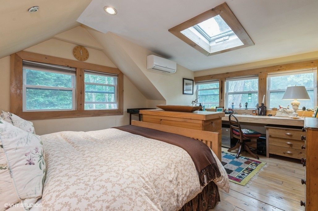  Primary on Second floor