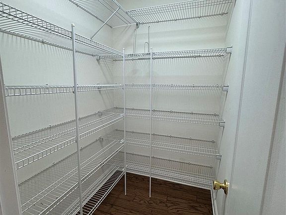 5th image of 10921 Rousay Rd