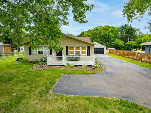 5411 Sashabaw Rd, Clarkston, MI 48346