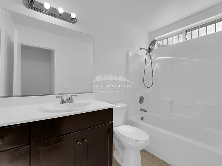 833 Camden Yard Ct — Photo 51