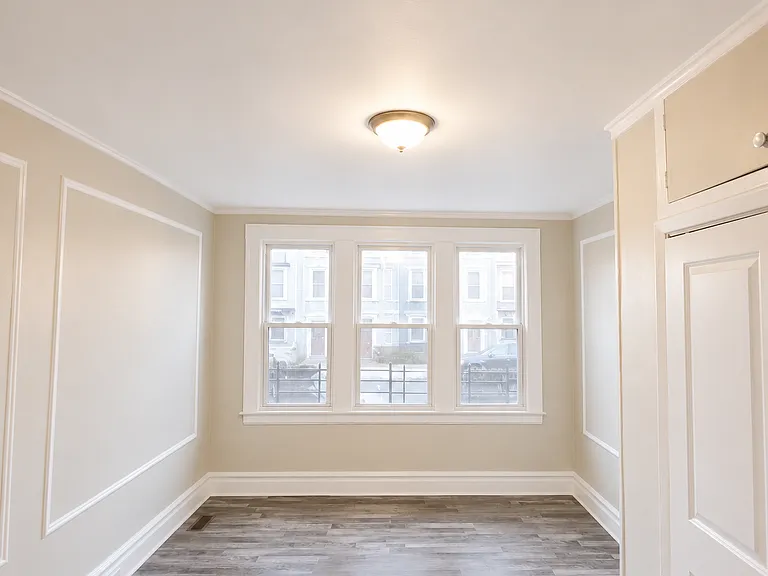 248 Nye Ave #5B — Photo 6