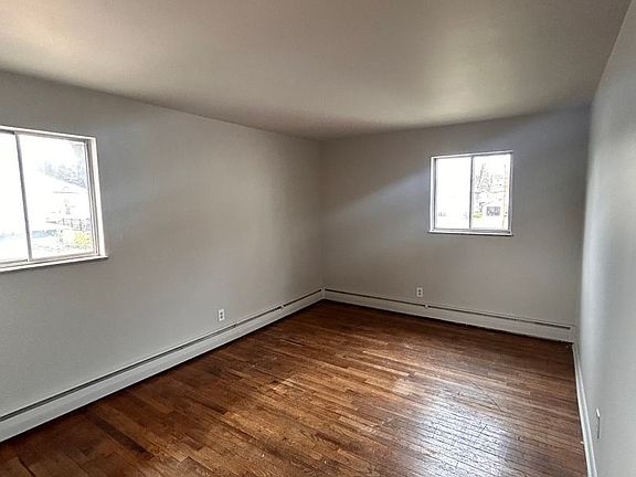 5th image of 1125 W Wildwood Ave