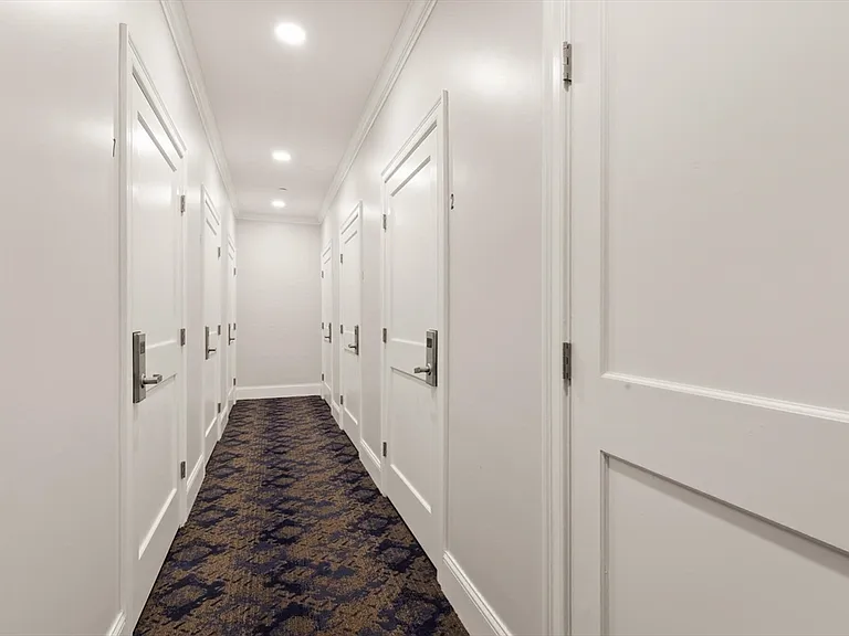 Two private storage rooms