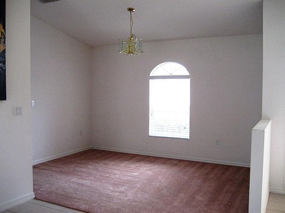 5th image of 4861 Calasans Ave