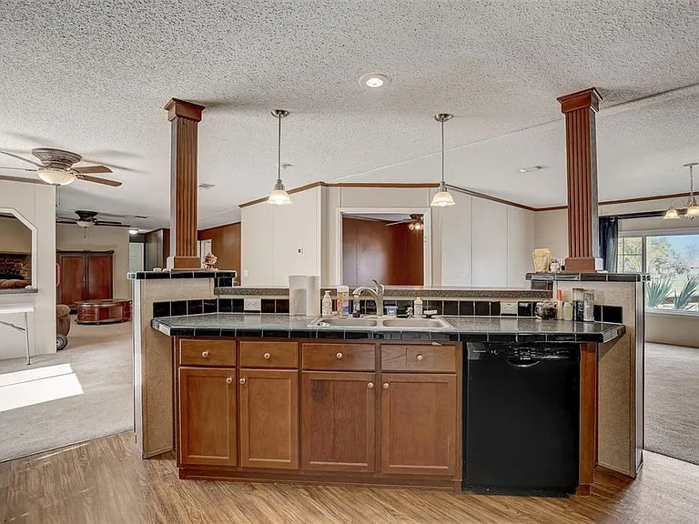 4611 Miley Rd — Photo 9