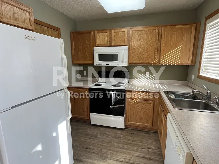 16477 Timber Crest Dr SE — Photo 5