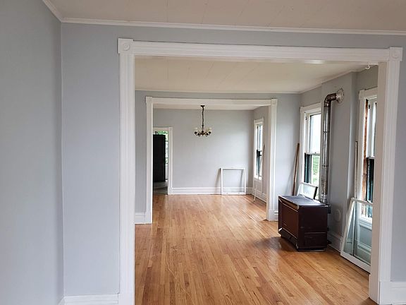 5th image of 42 Amity St Floor 2
