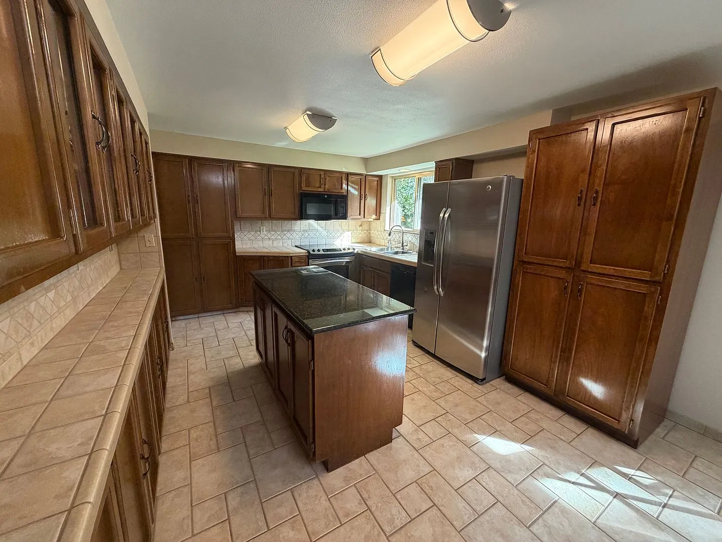 10906 E. 27th Ave Spokane WA 99206 - NuKey Realty & Property Management LLC — Photo 4