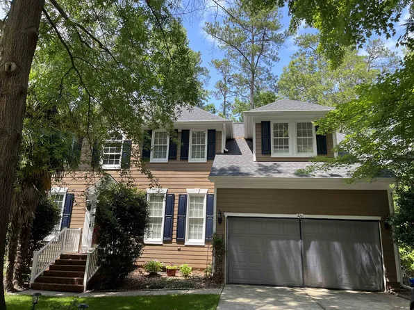 222 Castle Hayne Dr, Cary, NC 27519