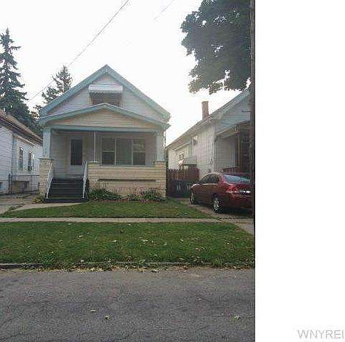 1st image of 15 Domedion Ave