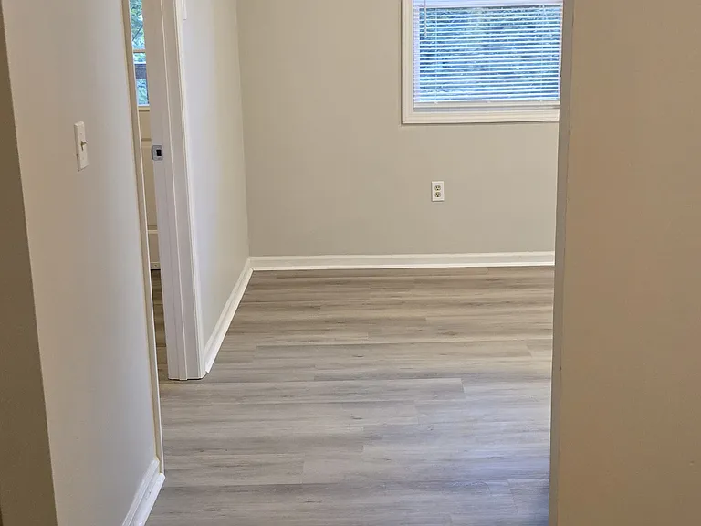 112 Charles St #8 — Photo 4