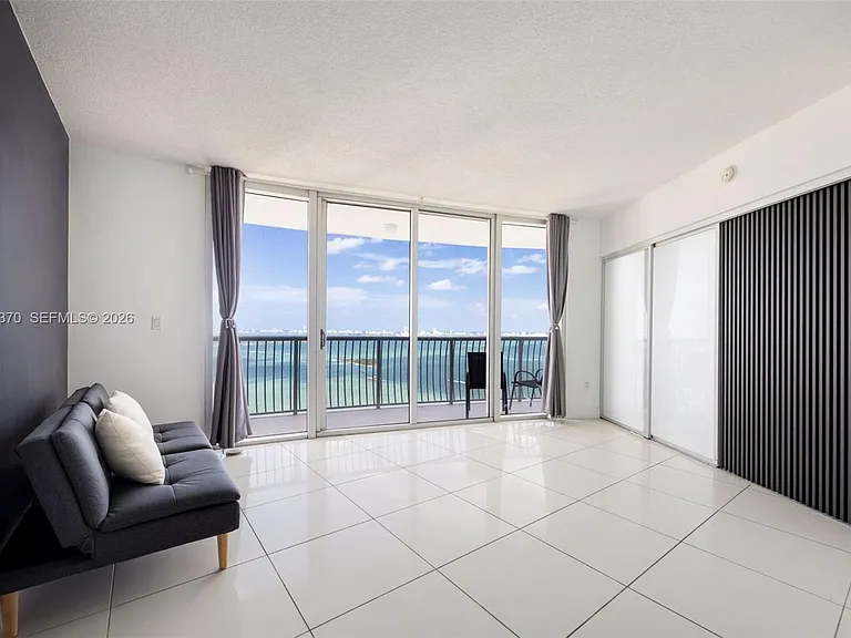 1750 N Bayshore Dr #3801 — Photo 8