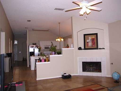 5th image of 735 Cedar Leaf Cir