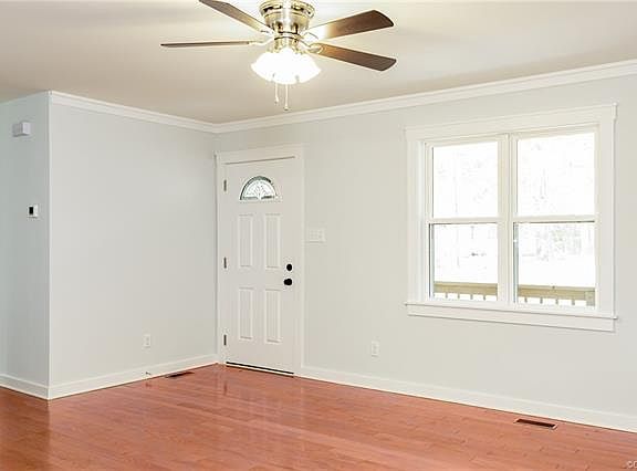 5th image of 2208 Kiowa Dr