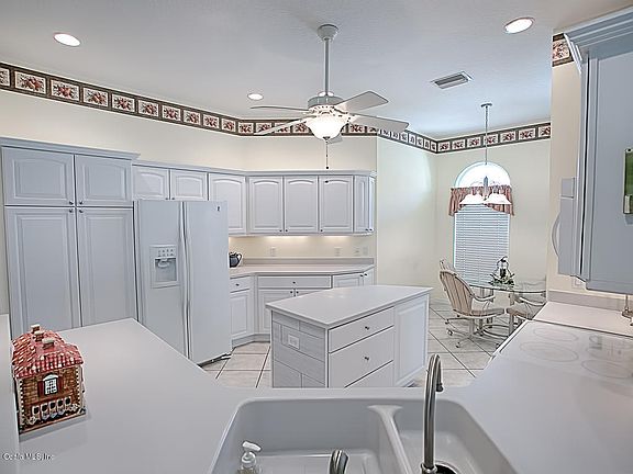 5th image of 17405 SE 71st Birchbrook Ave