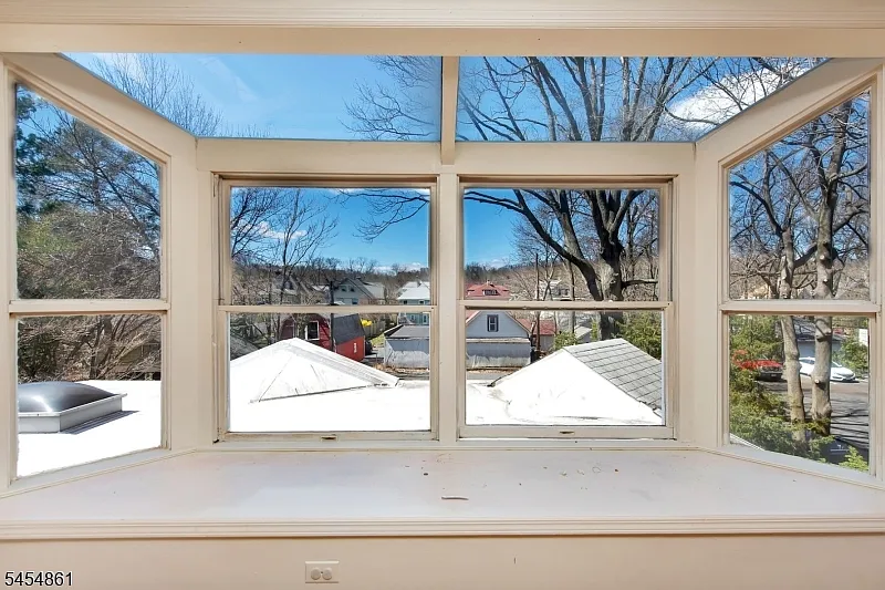 2 bed, 2.0 bath, $2,700 — Photo 4