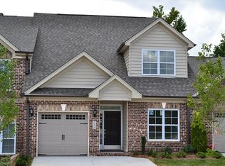 5215 York Place Ct, Walkertown, NC 27051