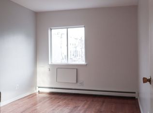 520 Central Ave #2, Brooklyn, NY 11221