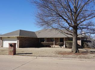 11401 N Hastings Ave, Yukon, OK 73099