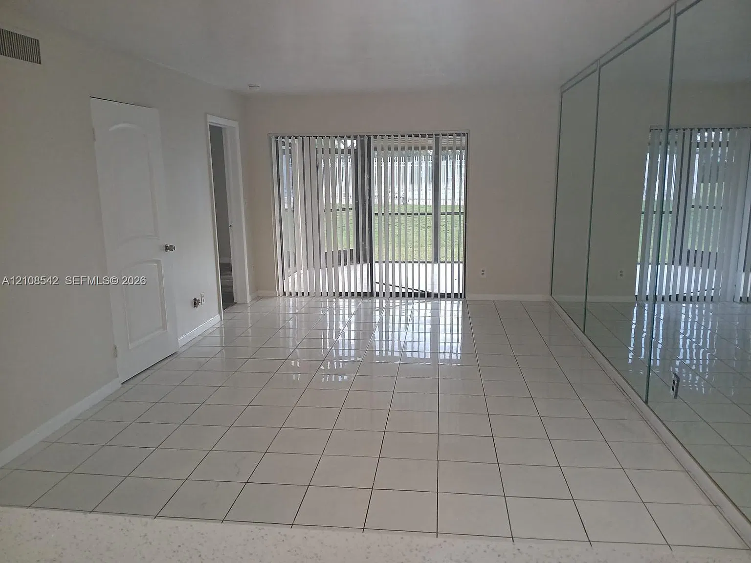 3396 Foxcroft Rd — Photo 2