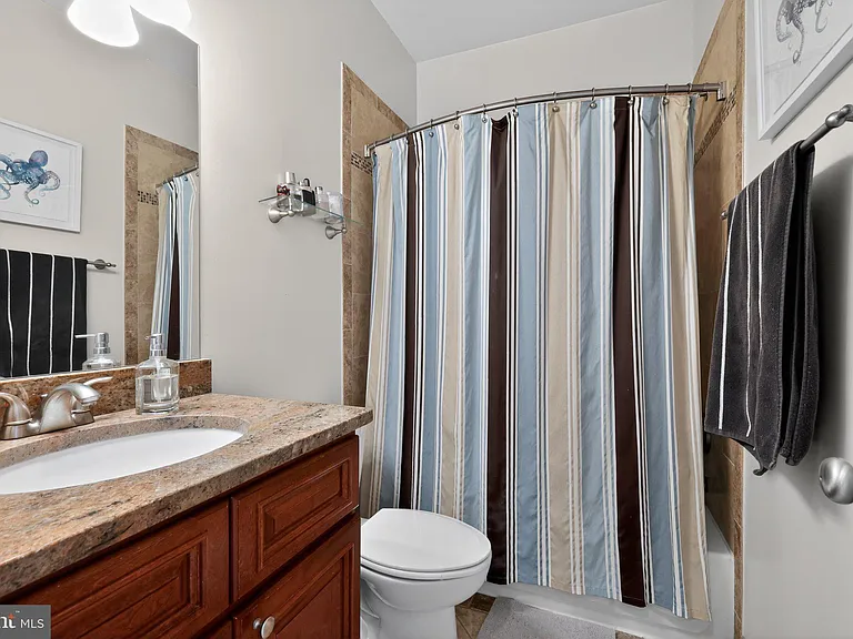 928 Ingraham St NW — Photo 22