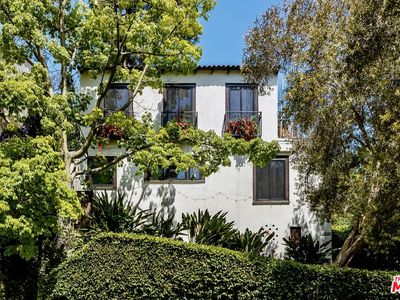 6919 Camrose Dr, Los Angeles, CA, 90068