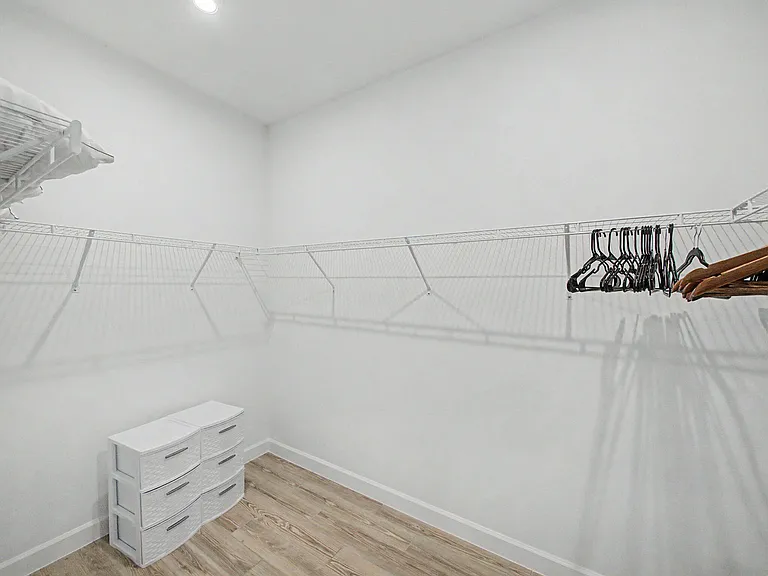 9140 SW Remy Ln — Photo 10