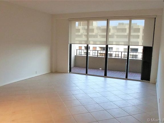 2nd image of 251 Crandon Blvd APT 1024