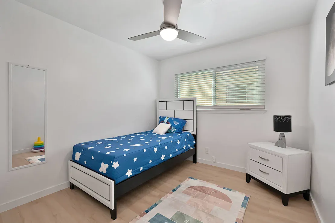 2 bed, 875 sqft, $1,895 — Photo 4