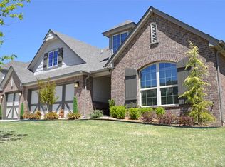 1305 N Old North Pl, Sand Springs, OK 74063