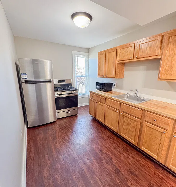 1253 Broadway Ave NW #3