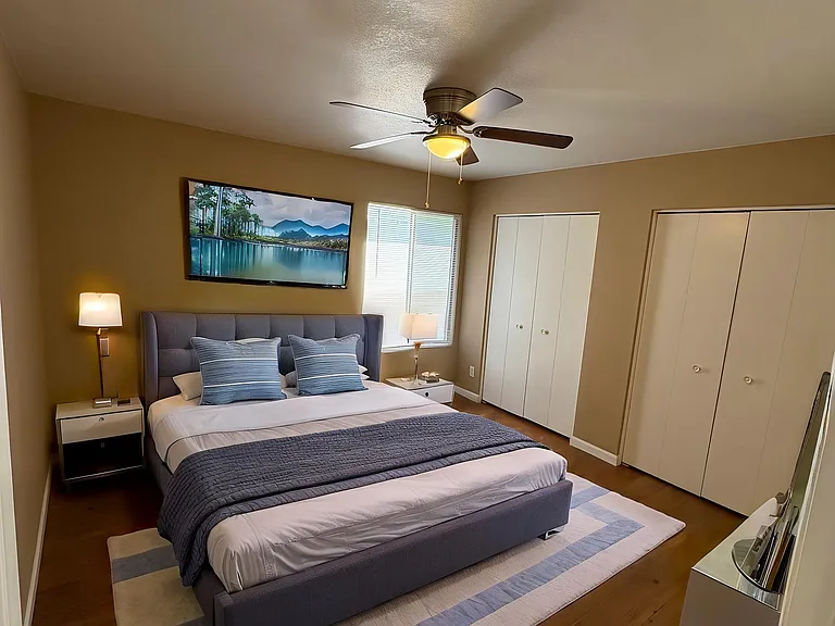 1502 W Shangri La Rd #1 — Photo 7