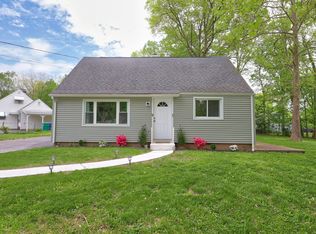 91 E Harold St, Bloomfield, CT 06002