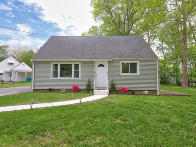 91 East Harold Street, Bloomfield, CT, 06002