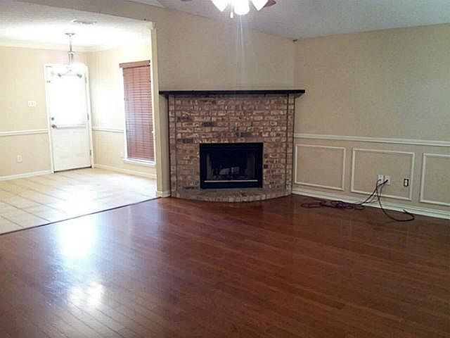 1st image of 630 Blueberry Hill Ln