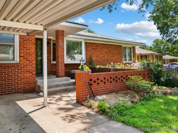 300 SE Waverly Ave, Bartlesville, OK 74006