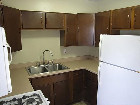 5th image of 316 Renrose Ave