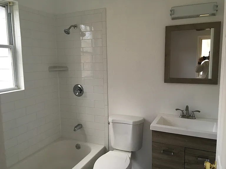 134 Belmont Dr — Photo 10