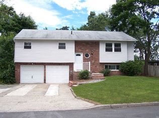 48 Ruland Rd, Selden, NY 11784