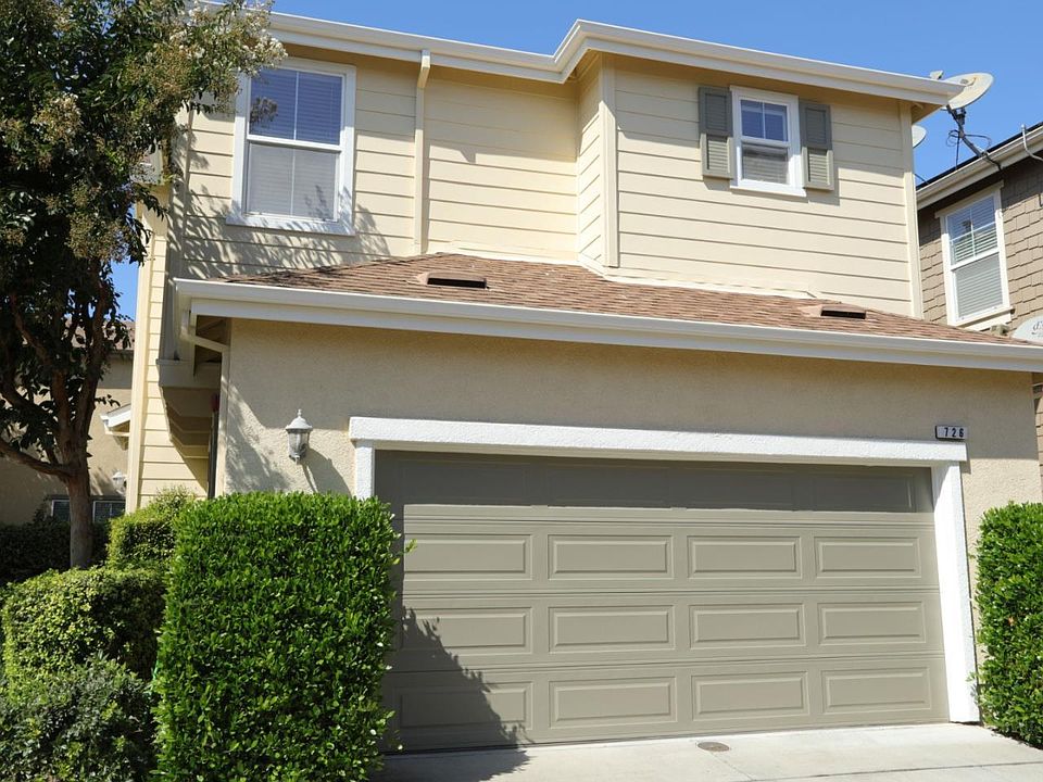 1st image of 726 Tennyson Dr