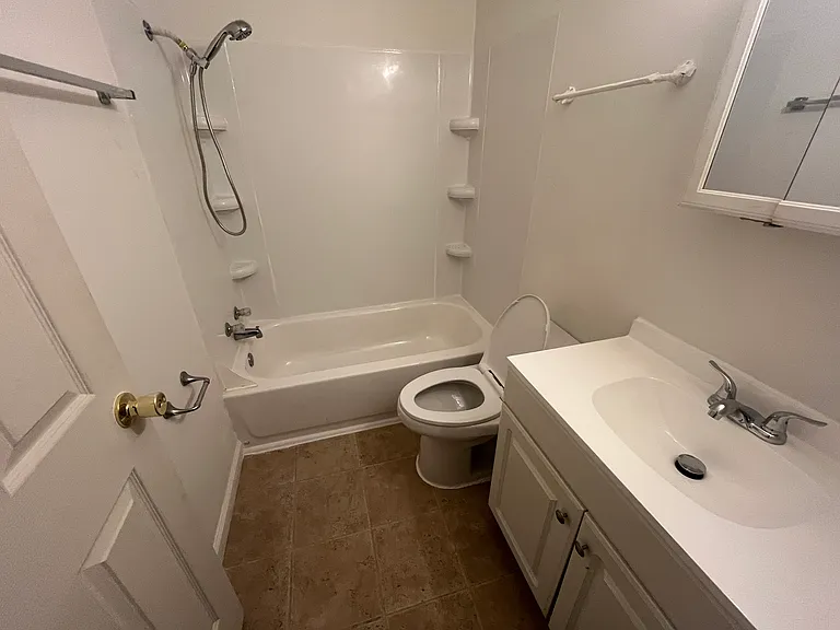 413 Saint Julian St #413 — Photo 10