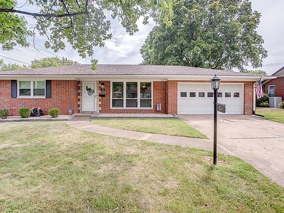 3rd image of 106 Clearview Dr
