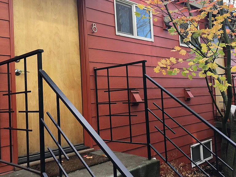 1800 N 35th St #8 — Photo 10