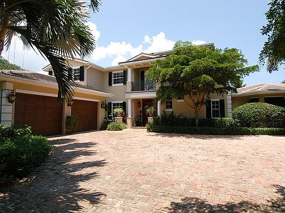 3rd image of 113 Henry Sewall Way