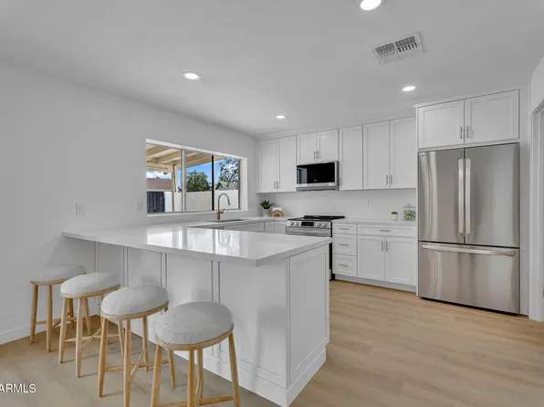 3307 N APOLLO Drive, Chandler, AZ 85224